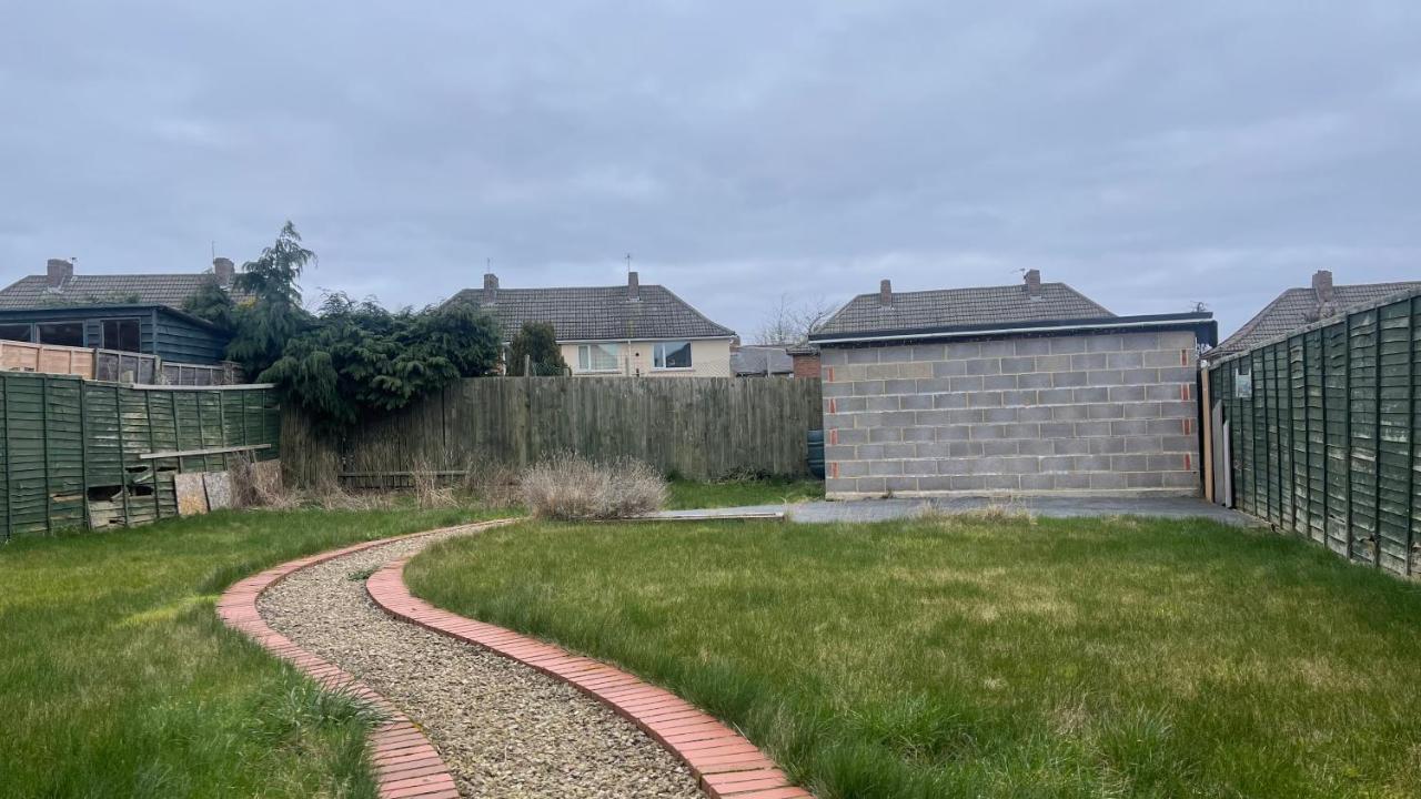 Fully Serviced Three Bed House In Durham Exterior photo